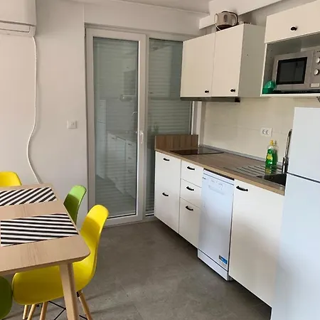 Apartment Maestral