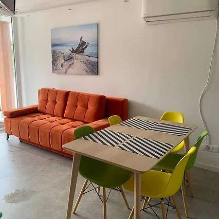 Maestral Apartment